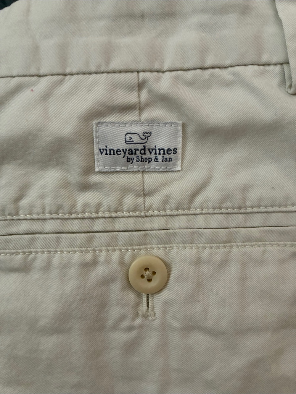 Vineyard Vines Cream Twill Shorts with Button Back Pocket